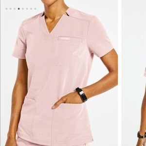 BLUSHING PINK JAANUU SCRUB TOP SIZE XS